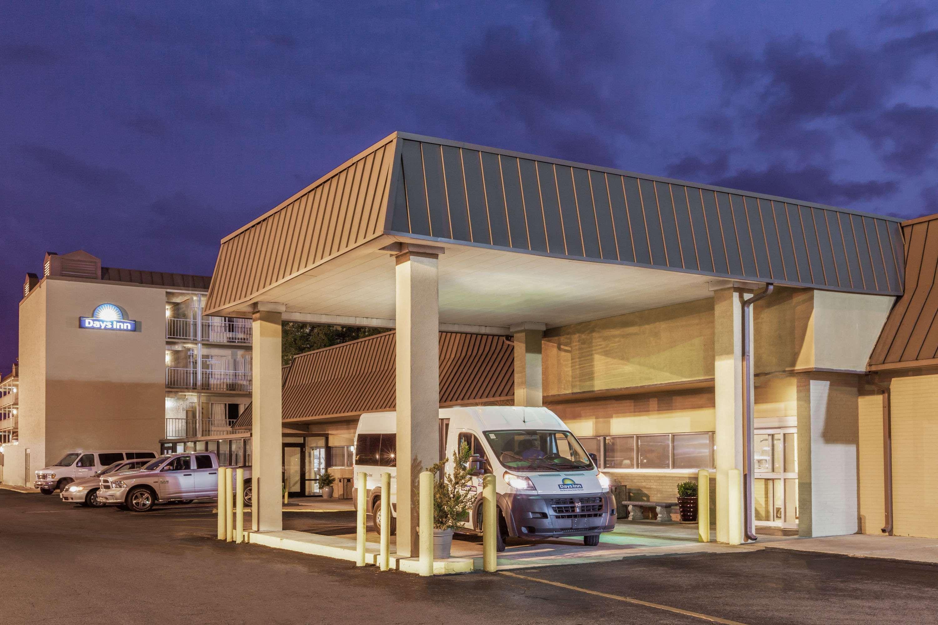 Days Inn By Wyndham Kenner/New Orleans Airport South Exterior foto