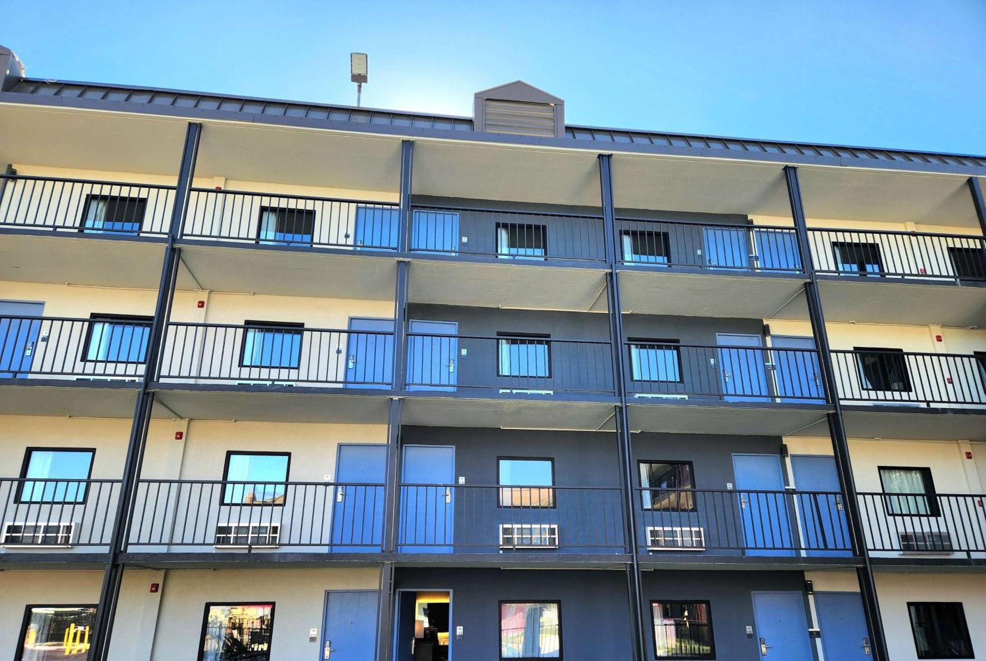 Days Inn By Wyndham Kenner/New Orleans Airport South Exterior foto